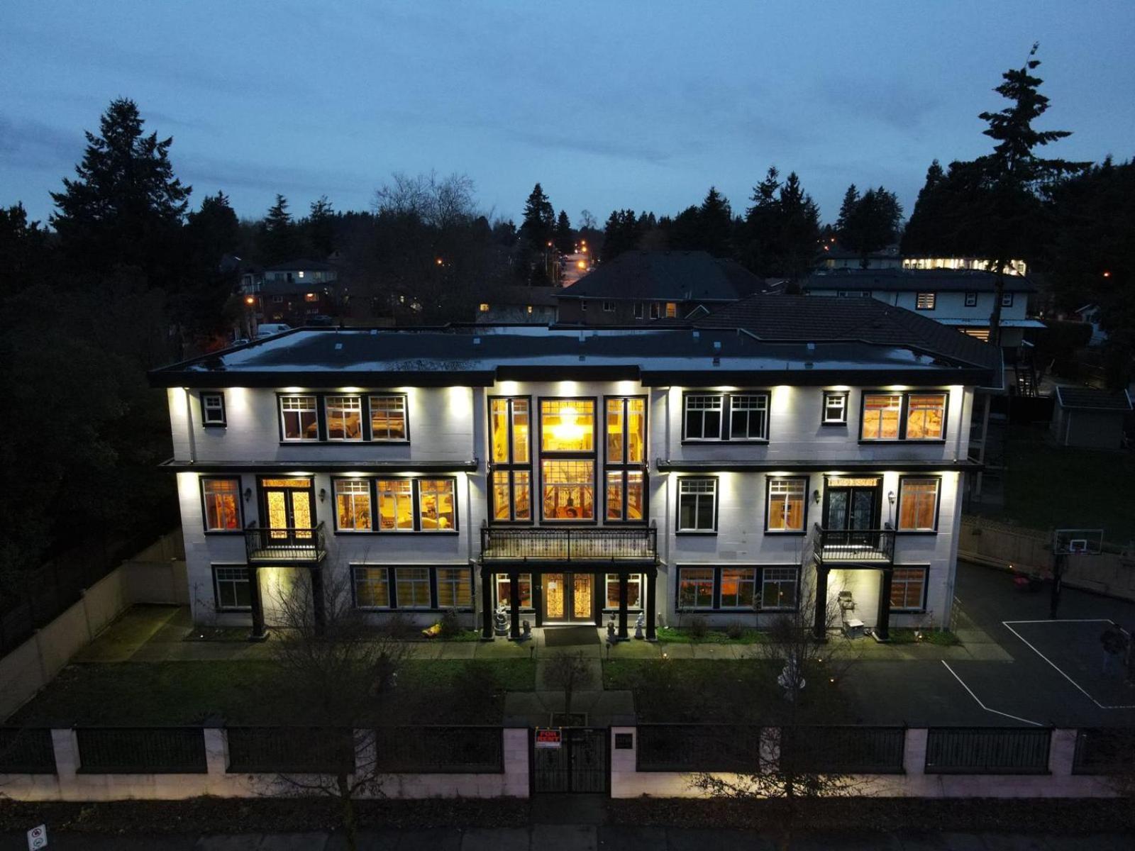 Empress Palace Hotel Surrey Exterior foto